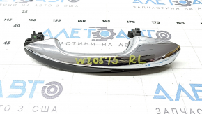 Ручка двери внешняя задняя левая Mercedes C-class W205 15-21 хром, keyless, царапины