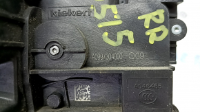 Замок двери задней правой Mercedes C-class W205 15-21