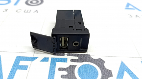 USB Hub, AUX Toyota Camry v50 12-14 usa