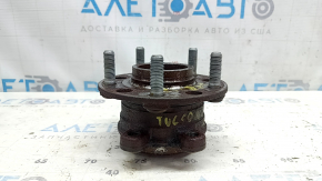 Ступица передняя правая Hyundai Tucson 22-26 ржавая