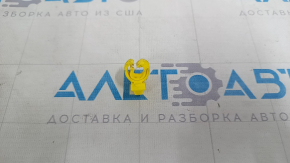 Blocarea suportului de capotă a Chevrolet Equinox 18-