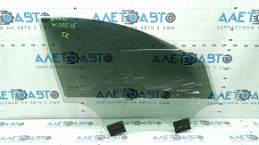 Стекло двери передней правой Mercedes C-class W205 15-16 FUYAO, царапины