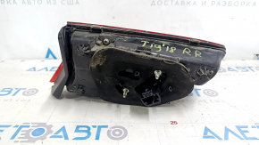 Фонарь внутренний крышка багажника правый VW Tiguan 18-24 usa, царапины