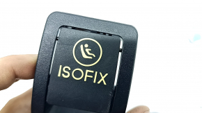 Накладка Isofix задняя левая Mercedes C-class W205 15-21 черная, пожелтевшая