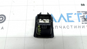 Накладка Isofix задняя правая Mercedes C-class W205 15-21 черная, пожелтевшая