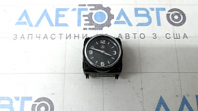 Часы Mercedes C-class W205 300/350e/350h/400/450 15-21 царапины