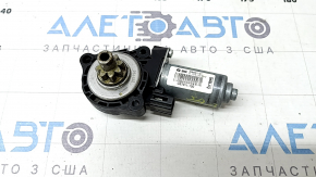 Motor pentru reglarea ridicării scaunului pasagerului Mercedes Clasa C W205 15-21