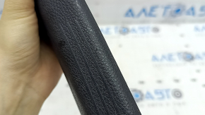 Ornamente prag ușă față dreapta interior Mercedes Clasa C W205 15-18 negru, zgârieturi