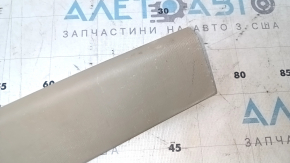 Обшивка двери багажника верхняя Toyota Rav4 06-13 бежевая, царапины