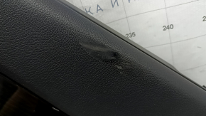 Ornamente ușă spate dreapta Mercedes Clasa C W205 15-16 piele neagră sub cortină