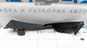 Уплотнитель решетки дворников правый задняя частьPolestar 2 21-25