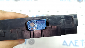 USB HUB, SD Mercedes C-class W205 15-18