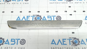 Ornamente prag față stânga exterior Mercedes Clasa C W205 15-18 cromate fără lumini de fundal, lovituri, zgârieturi