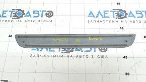 Накладка порога передняя правая наружная Mercedes C-class W205 15-21 хром без подсветки, тип 2, вмятины, царапины, коррозия