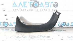 Обшивка двери багажника левая Toyota Rav4 13-18 черная, царапины, потертость