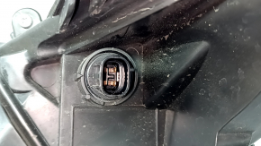 Фара передняя правая Toyota Rav4 22-25 LED, черная, Hybrid LE, USA built, царапины