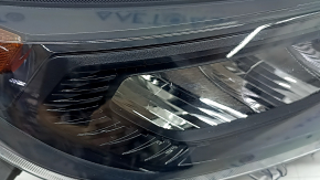 Фара передняя правая Toyota Rav4 22-25 LED, черная, Hybrid LE, USA built, царапины