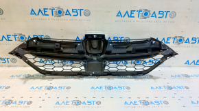 Молдинг решетки радиатора grill центральный Honda CRV 17-19