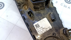 Фонарь нижний бампер правый Toyota Prius 50 16-18