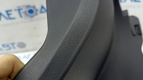 Накладка пола задняя левая Toyota Rav4 19-24 hybrid черная, царапины
