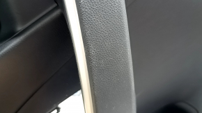Ornamente ușă față stânga Toyota Rav4 19-24 negru, cotiera piele neagră, inserție plastic neagră, ornament gri, cu mâner, zgârieturi