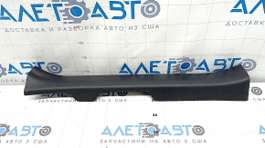 Накладка порога передняя левая Toyota Rav4 19-24 черная, царапины, потерта