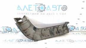 Обшивка двери багажника левая Nissan Pathfinder 13-20 черная, царапины