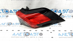 Фонарь внешний крыло правый Toyota Rav4 19-24 USA built, царапины