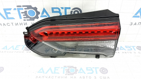 Lampă interior portbagaj dreapta Toyota Rav4 19-24 fabricată în SUA, uzată