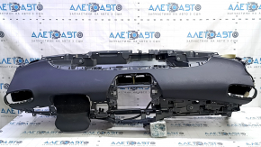 Торпедо передняя панель с AIRBAG Toyota Prius 50 16-18 черная, трещины в креплениях