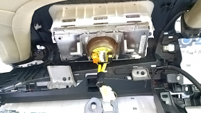 Торпедо передняя панель с AIRBAG Toyota Prius 50 16-18 черная, трещины в креплениях