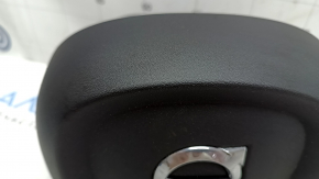 Подушка безопасности airbag в руль водительская Volvo XC90 16-23 черная, царапины
