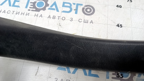 Обшивка двери багажника левая Toyota Corolla e12 02-06 5d черная, царапины