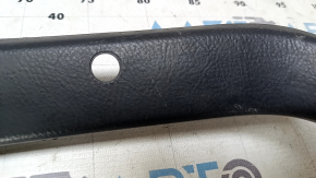 Обшивка двери багажника правая Toyota Corolla e12 02-06 5d черная, царапины, потерта