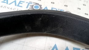 Обшивка двери багажника правая Toyota Corolla e12 02-06 5d черная, царапины, потерта