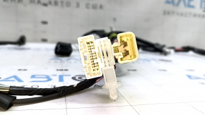 Проводка двери багажника Toyota Prius 50 16-18 нижняя