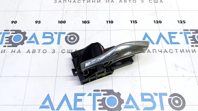 Ручка двери внутренняя передняя левая Toyota Prius 50 16-22 хром