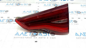Фонарь внутренний дверь багажника правый BMW X3 G01 18-21 LED, царапины