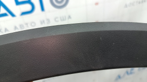 Накладка арки крыла передняя правая VW Tiguan 22-24 структура. царапины, надломано крепления