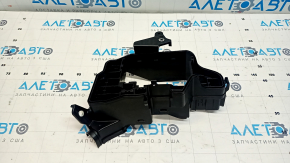 Корпус блока предохранителей подкапотный Lexus RX350 16-22