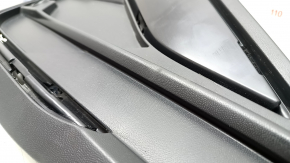 Нижняя решетка переднего бампера левая VW Tiguan 22-24 под парктроник, структура, песок, вмятина