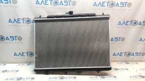 Radiator de răcire cu apă Nissan Rogue 08-12 curbat
