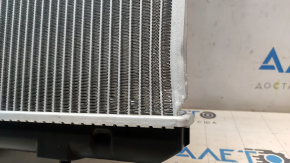 Radiator de răcire cu apă Nissan Rogue 08-12 curbat