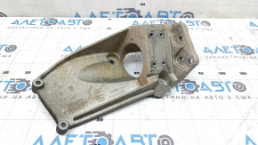 Кронштейн катализатора Volvo XC90 16-26 T8