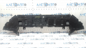 Apărătoarea barei de protecție față de la Volvo XC90 16-23 este uzată