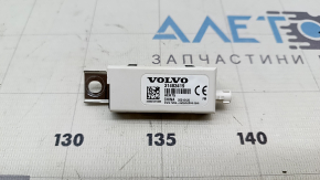 Antenna amplifier Polestar 2 21-25 сломано крепление