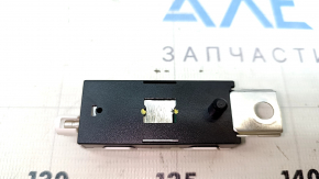 Antenna amplifier Polestar 2 21-25 сломано крепление