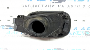 Лючок бензобака с корпусом Volvo XC90 16-26 T8 надлом крепления