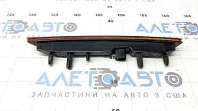 Отражатель задний правый Ford Explorer 20-25 царапины