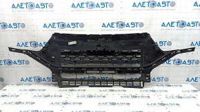 Решетка радиатора grill с каркасом и хромом в сборе Ford Explorer 20-25 с эмблемой, XLT, песок, трещина на эмблеме, нет фрагмента на эмблеме